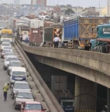  Lagos to close Marine Bridge for 5months