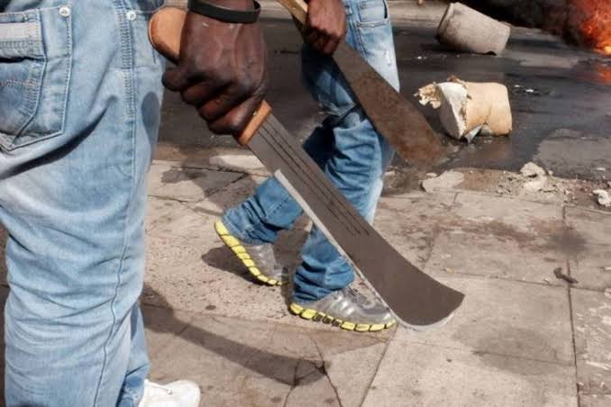  Man hacks six to death, creates tension in Ogun communities