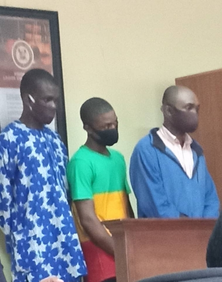 eade650eabdc5f976e535757dcf24ac5_L