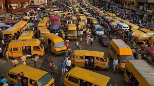  Danfo Drivers Protest On Lagos-Abeokuta Expressway, Leave Dozens Of Travellers Stranded