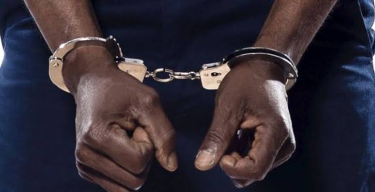  Male Teen Arrested Over Theft Of 14 Used Female Panties In Abeokuta