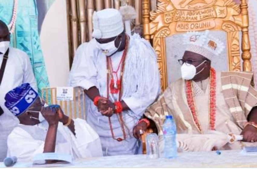  Controversies as Tinubu greets Ooni while sitting down
