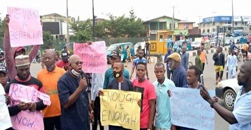  Protest In Osogbo Over Hike In Electricity Tariffs, Petrol Price