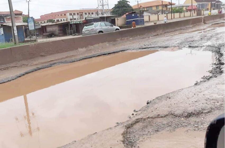  Lagos-Abeokuta: Youths’ attack on contractors stalled repair works -Ogun Commisioner