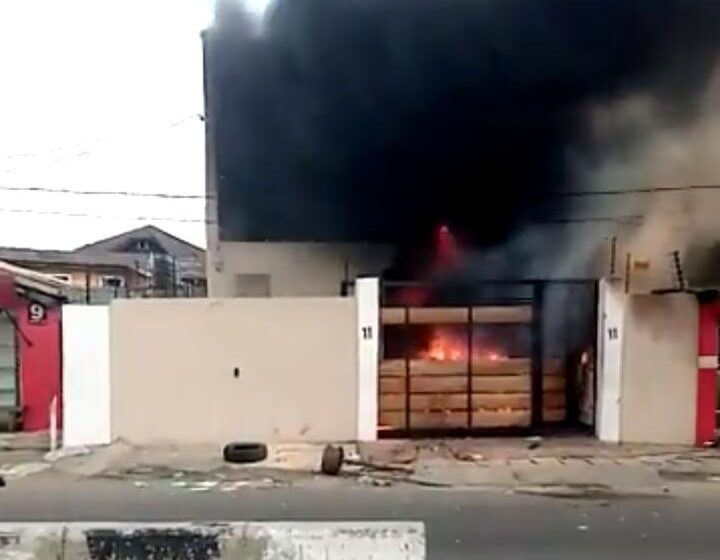  Mob sets Sanwo-Olu’s family house ablaze