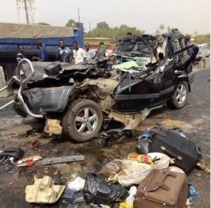 Lagos-Ibadan-accident-380x375