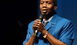 Pastor-Enoch-Adeboye-640x375