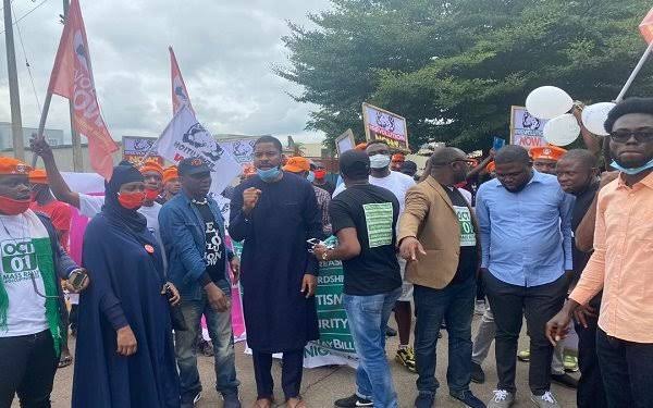  #RevolutionNow: Sowore, Yesufu, others stage protest at US Embassy