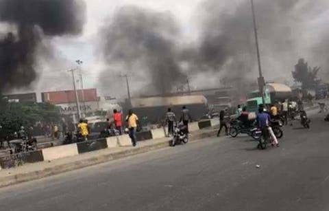  Commuters stranded as task force and motorcyclists clash on Oshodi-Apapa Expressway