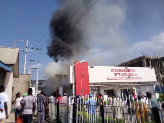  Fire razes store belonging to Ajimobi’s wife in Ibadan