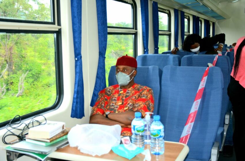  Covid-19: Why FG may stop Commuter Trains -Transport Minister, Amaechi