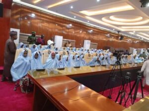 AC2F9903-A346-42C4-9EA0-DA7A6F69DC8E