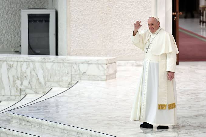  Pope Francis embarks on trip to war-scarred Iraq as ‘pilgrim of peace’