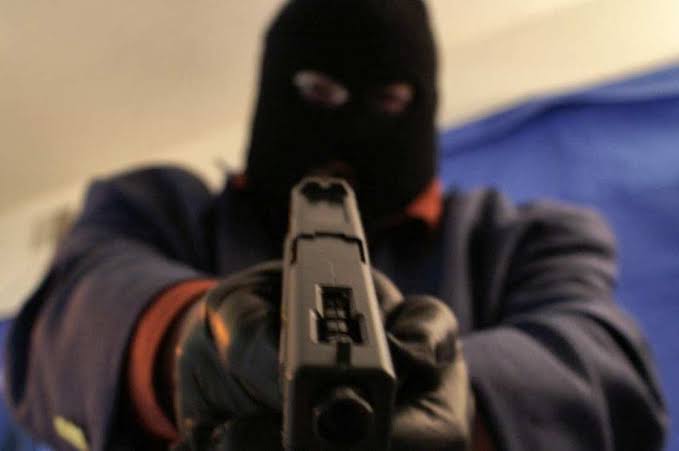  Armed Robbers kill two in Okuku, Osun