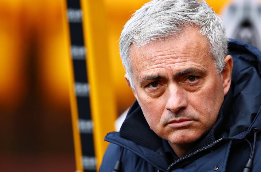  Mourinho sacked by Tottenham