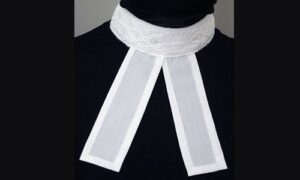 Collarettelace-lawyer