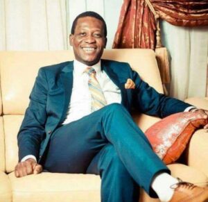 F55E62C2-87C0-4C00-85A5-E65C6D2562EE