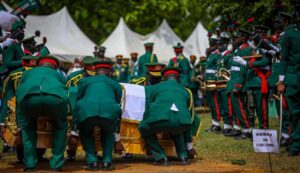 PhotoGrid_Plus_1621831989132