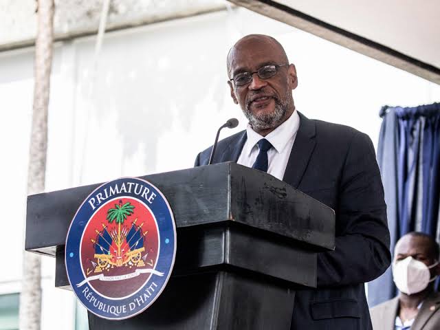  Haiti swears in new prime minister
