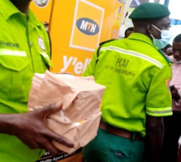  Agents kick as Lagos KAI operatives allegedly illegally seals off MTN branded kiosk