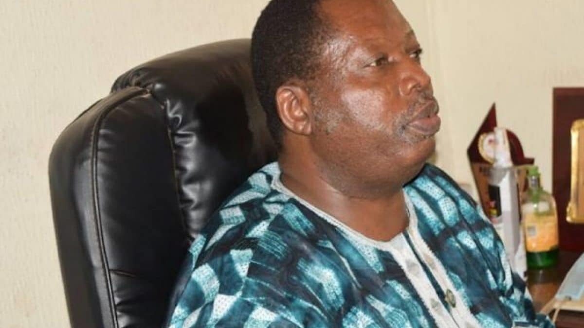 Hon.-Olakunle-Oluomo