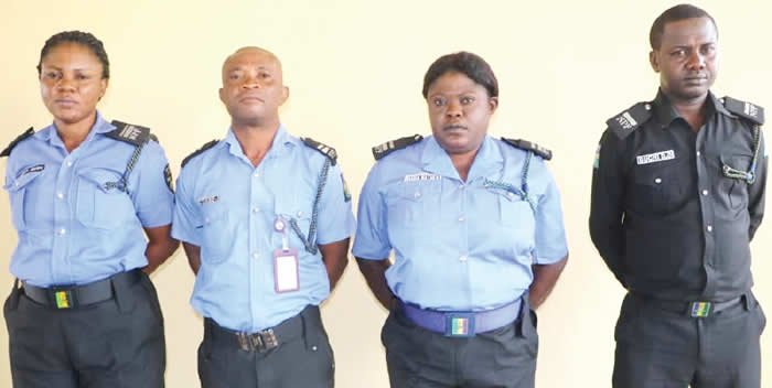  Four Policemen arrested for extortion