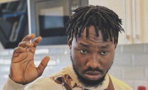 74747618-2928-408A-94C7-96D3F880B4F8