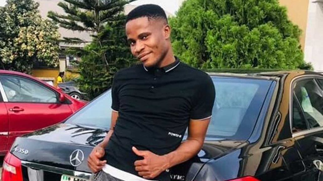 E49DBB94-4C77-40E5-8230-385FACD6AA27