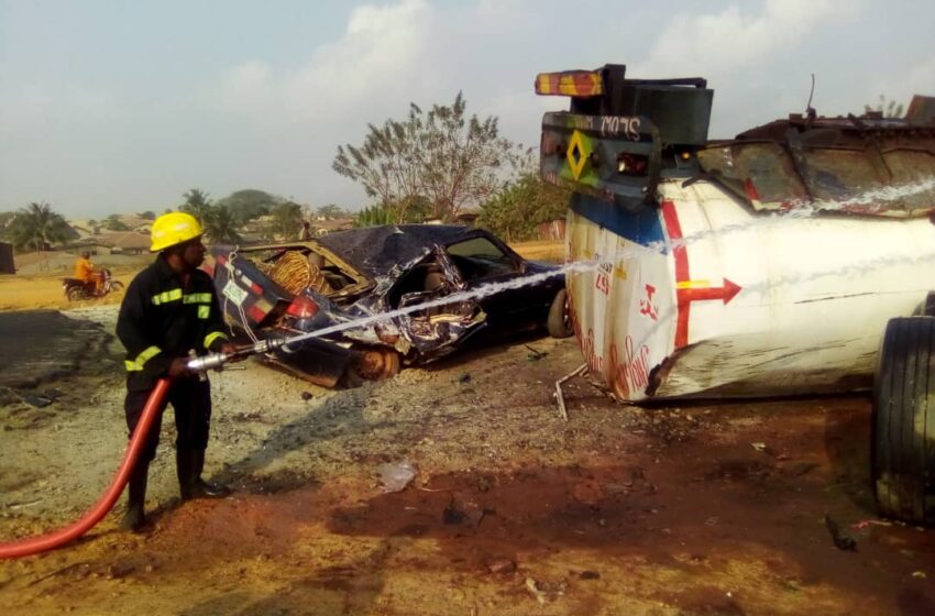  New Year Disaster: Oyo Fire Service averts fire outbreak as petrol tankers get accident in Ibadan