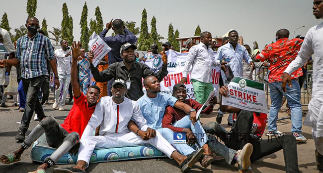  Nigerian university students protest in Abuja, others over ASUU strike