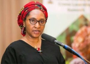 Zainab-Ahmed-Biography-Age-Net-Worth-Family-Pictures-Wiki-Husband-Father-Phone-Number-State-Of-Origin