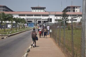 1200px-UNIVERSITY_COLLEDGE_HOSPITAL_Ibadan_3