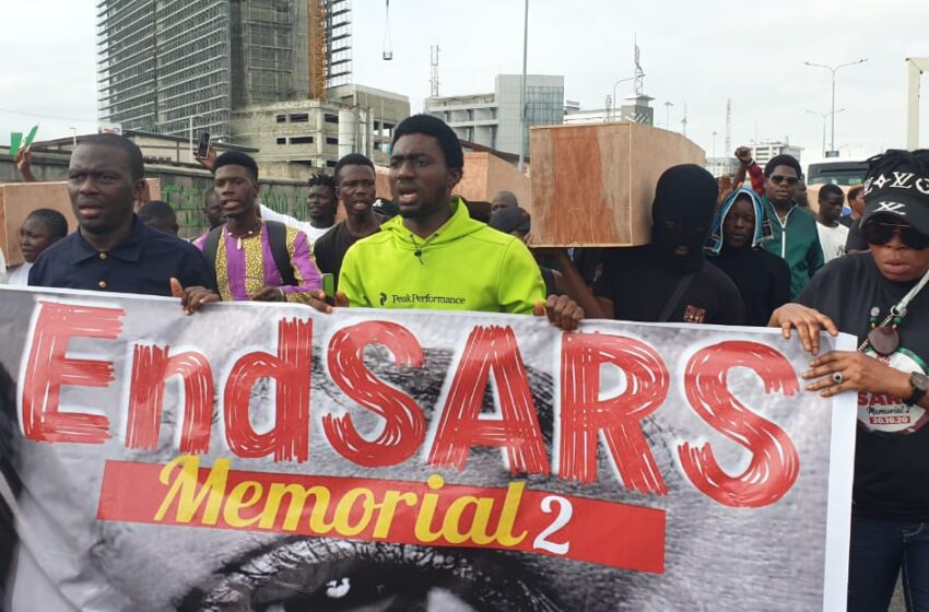  EndSARS memorial: Police fire tear gas at protesters (VIDEO)