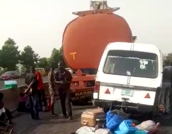  [Video] One dies, 12 rescued by LASTMA as commercial bus runs into petrol tanker in Lagos