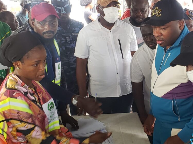  Nigeria Decides: Elegushi hails police for halting violence in Ikate-land
