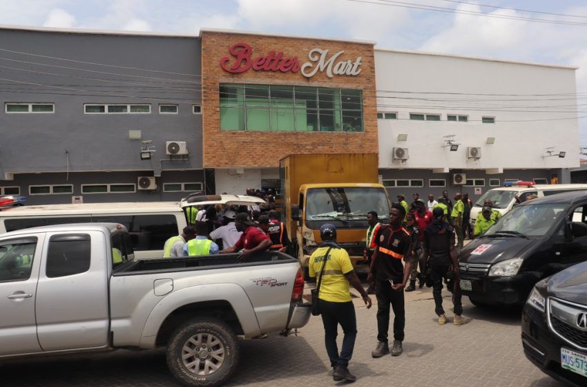Lagos seals two shopping malls in Ajah over parking law infringement, demolishes illegal attachments