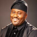 Desmond Elliot